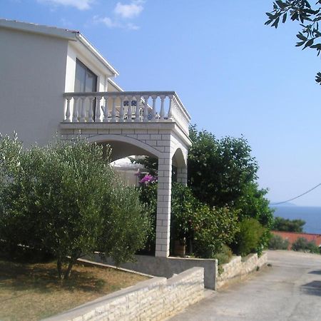 Apartments By The Sea Prizba, Korcula - 149 Exterior photo