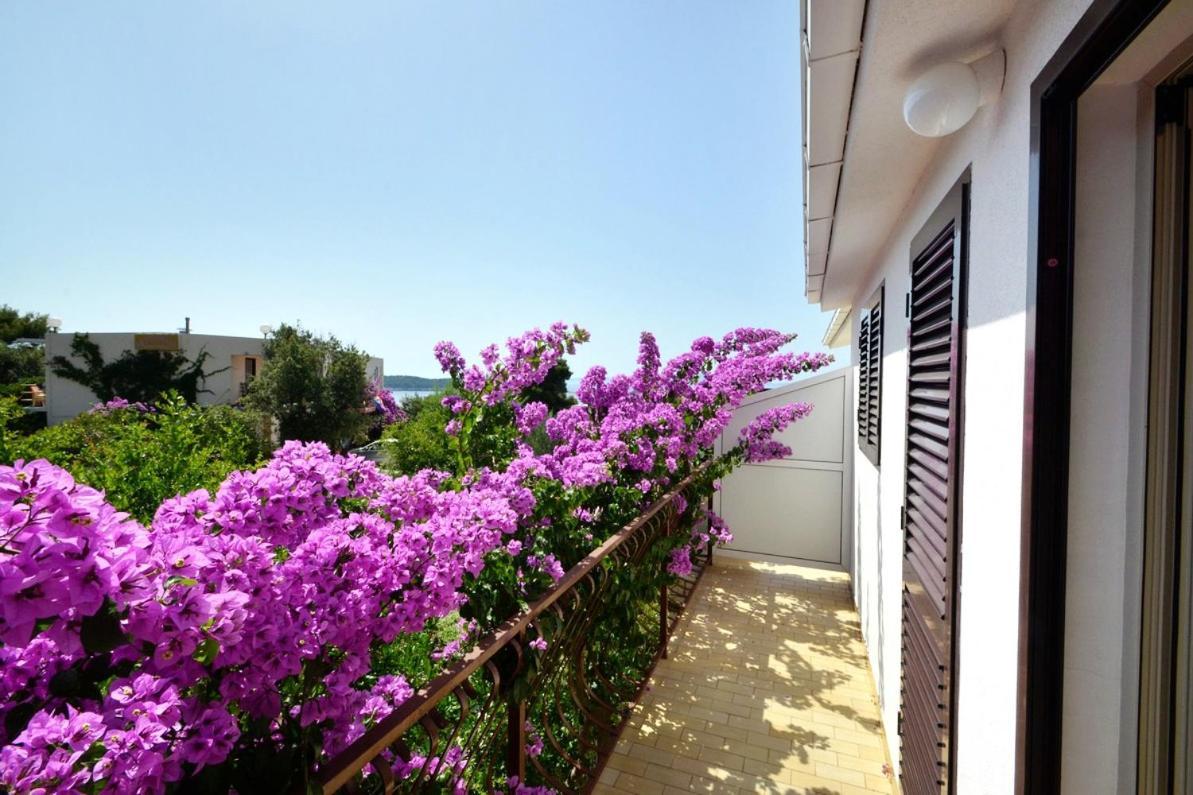 Apartments By The Sea Prizba, Korcula - 149 Exterior photo